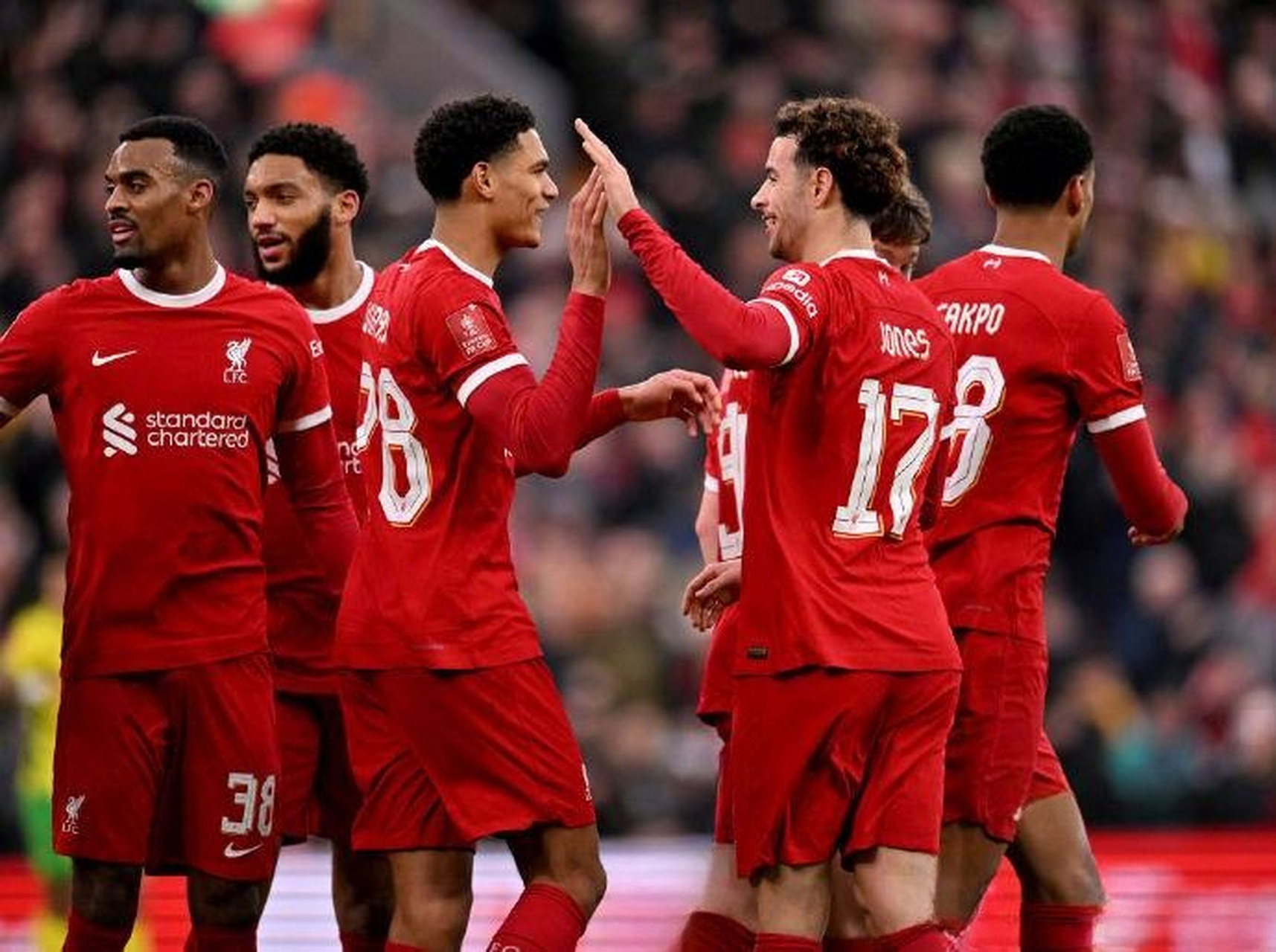 兰斯取得关键胜利,走出低谷 兰斯取得关键胜利,走出低谷