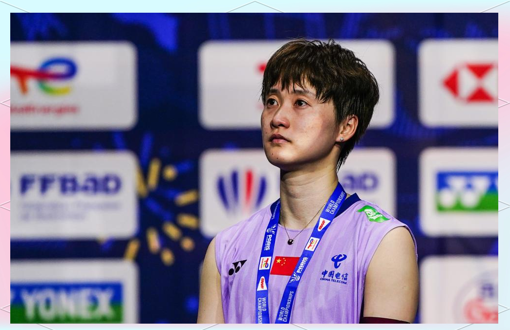 中国羽毛球队强势丹麦羽毛球队,辛杜统治全场 中国羽毛球队强势丹麦羽毛球队,辛杜统治全场