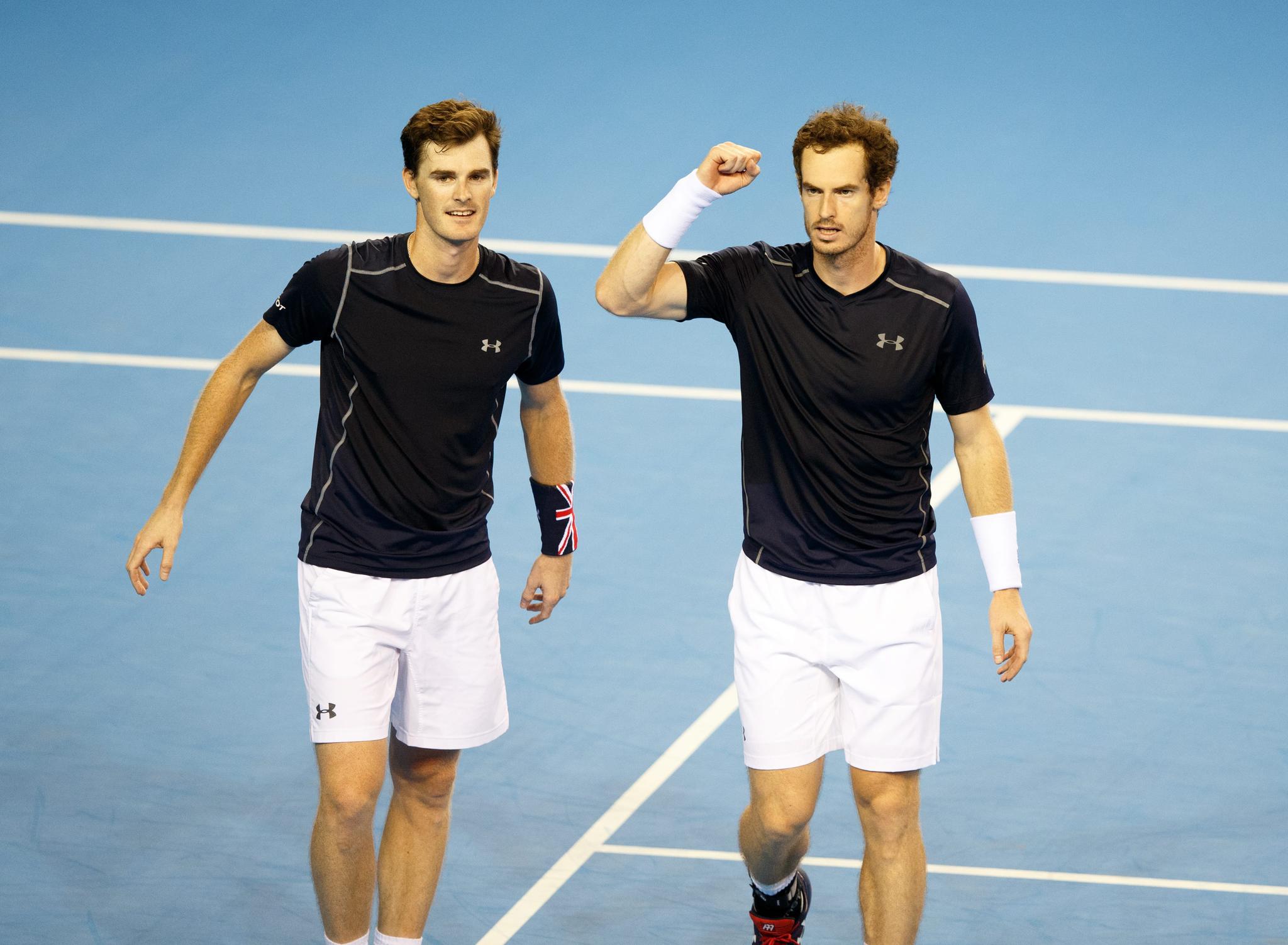 美国网球队完胜英国网球队,穆雷完成帽子戏法 美国网球队完胜英国网球队,穆雷完成帽子戏法