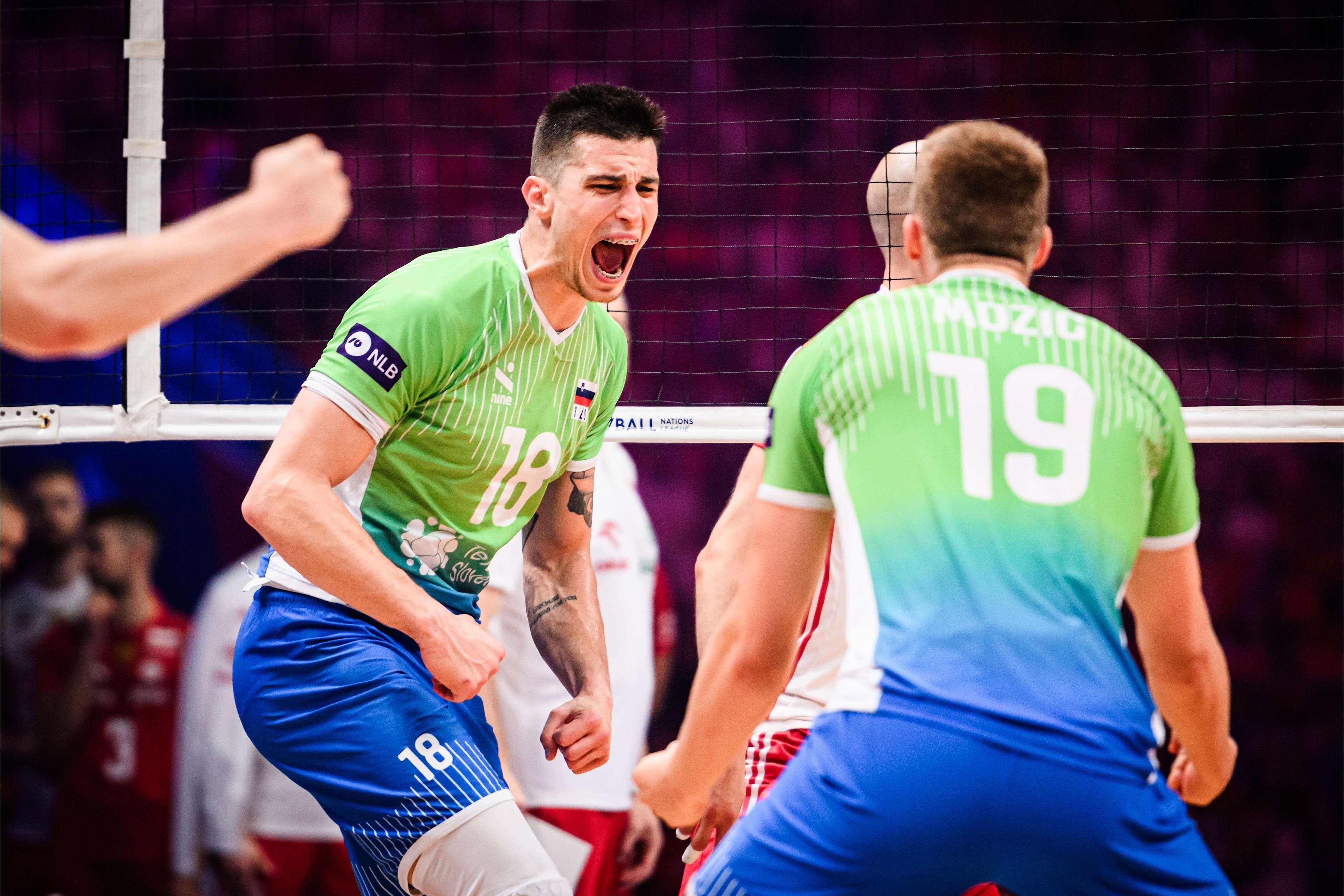 西班牙网球队横扫日本网球队,克耶高斯关键制胜 西班牙网球队横扫日本网球队,克耶高斯关键制胜