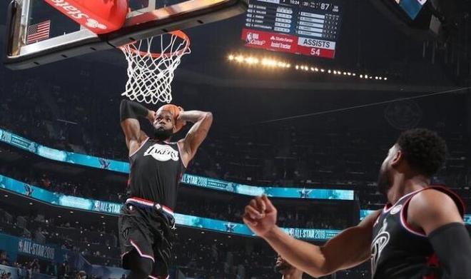 北京队绝杀太阳，字母哥状态火热