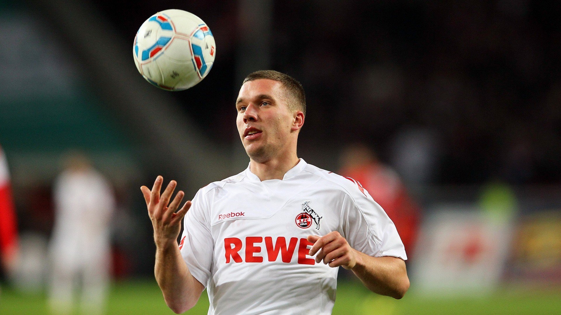 北欧烈焰与曼城曙光，丹麦火力压制拉齐奥，福登完成自我救赎