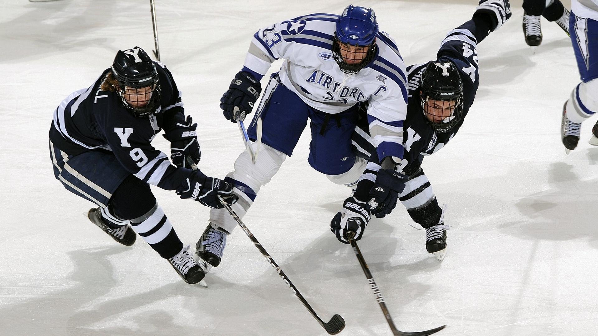 戈贝尔在焦点战证明自己，湖人爆冷山西队，防守的艺术与团队的胜利